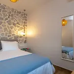 아파트 Rapanos